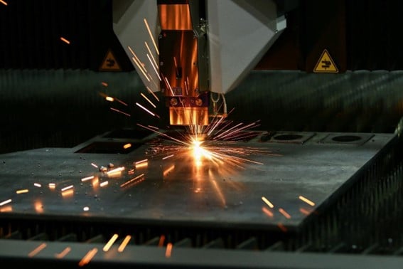 Corte Router CNC: o que é, como funciona, vantagens e mais!
