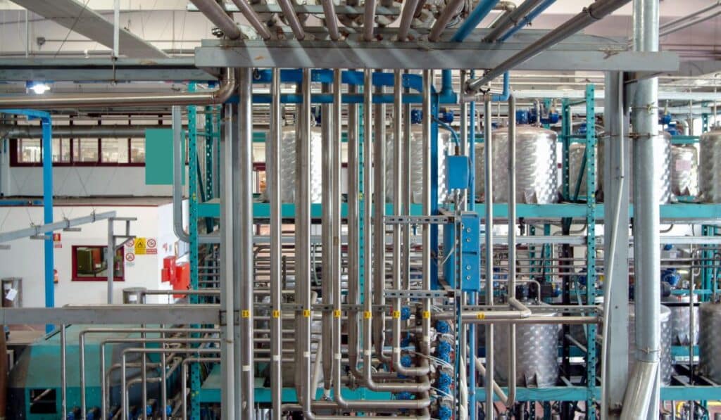 Como evitar falhas em recipientes sob pressão com uso de aço inox duplex 2205? 2 Uso de aço inox duplex 2205 em recipientes sob pressão