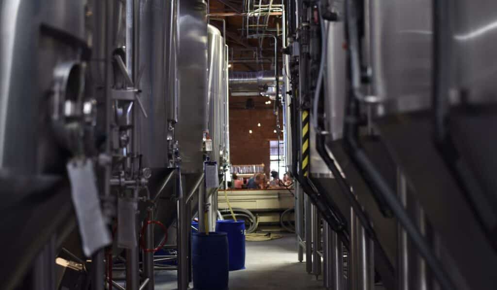 Tanques industriais: por que o aço super duplex 2507 é mais seguro em sistemas de armazenagem e canalização química? 2 Uso aço super duplex 2507 em tanques industriais